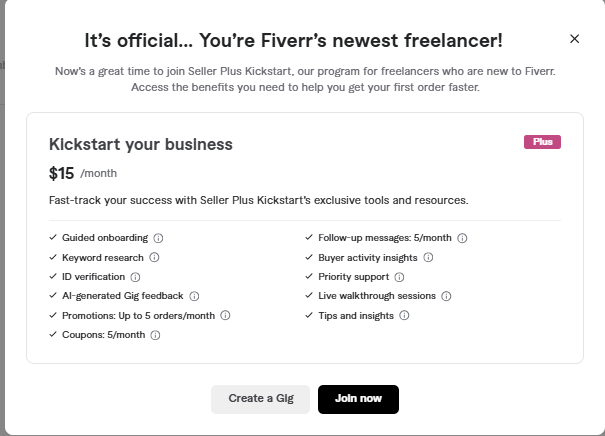 شاشة عرض برنامج Seller Plus Kickstart، مع خيار 'Create a Gig' لتخطي العرض والبدء في إنشاء خدمة.